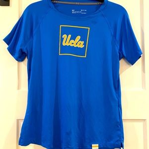 UCLA under armor heat gear loose size small short sleeve thin fabric shirt